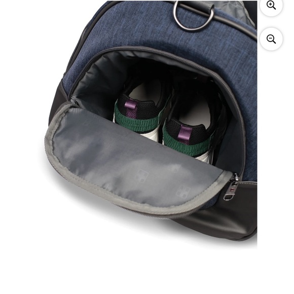 SwissTech Excursion Blue 24" Travel Duffel 24 X 10.5 X 12 With Shoulder Strap - Picture 4 of 8